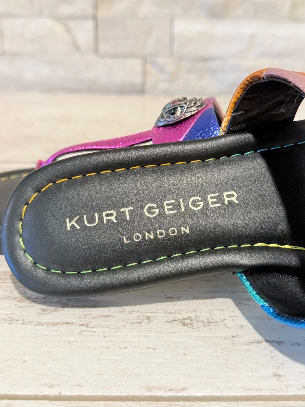 Kurt Geiger Kensington T-Bar Metallic Leather Slip On Sandals Sz 38.5 EU 8 NEW - Picture 11 of 15
